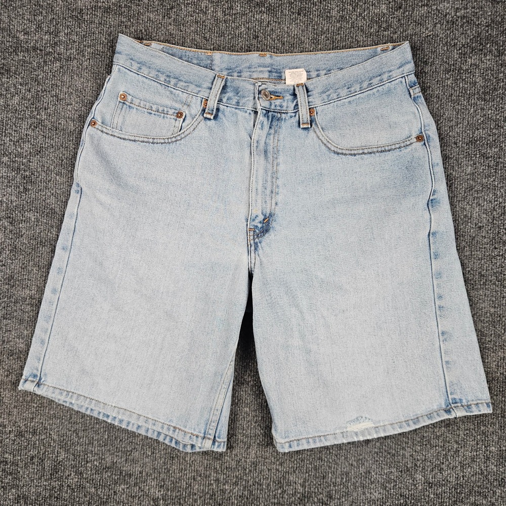 Vintage Levis 550 Denim Shorts Men's 33 Relaxed Fit Light Wash Y2K 2002 Jorts 9"